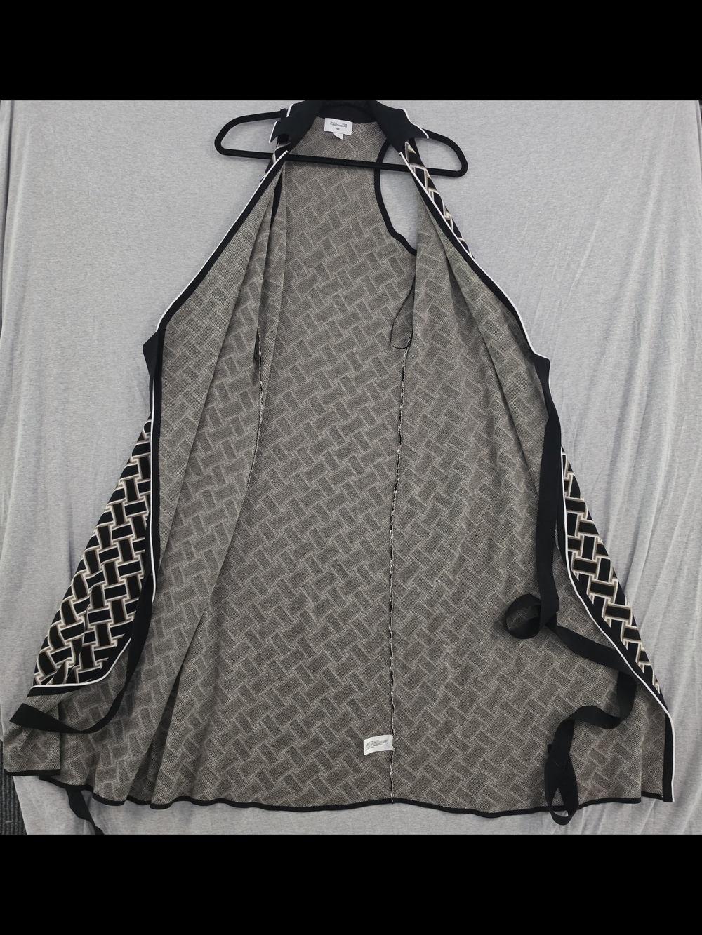 Diane Von Furstenberg Black and Cream Geometric Wrap Maxi Dress - Picture 5 of 5